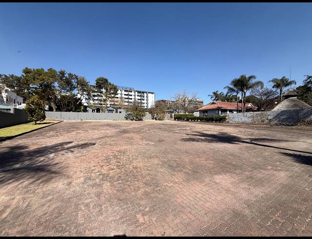 4,810M² BUILDING FOR SALE IN FERNDALE